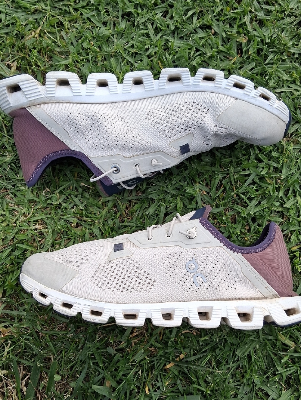 On Running Beige and Purple Cloud Athletic Shoes
